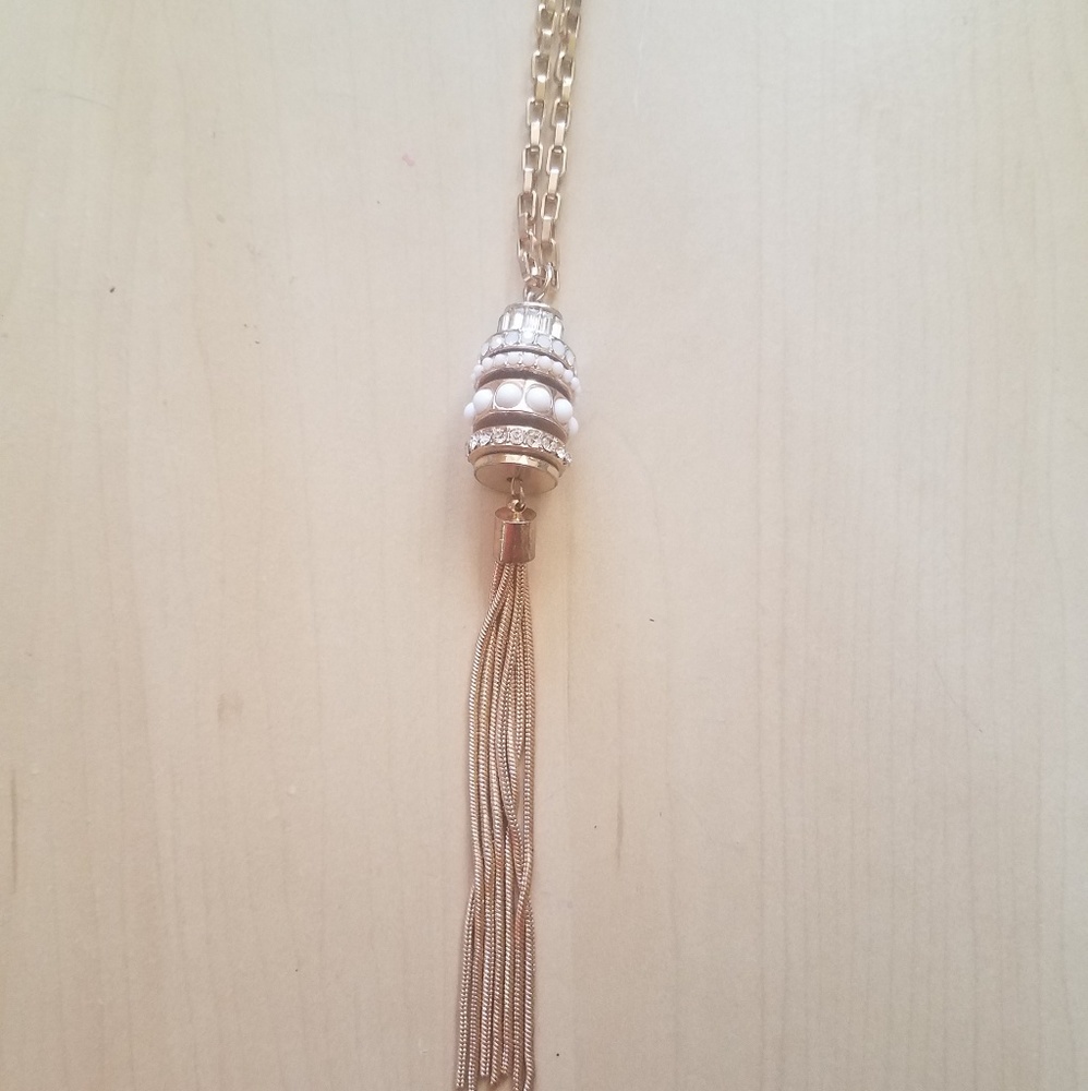 White and gold necklace